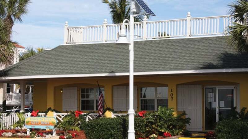 How Solar-Powered Street Lights Are Helping to Reduce the Carbon Footprint