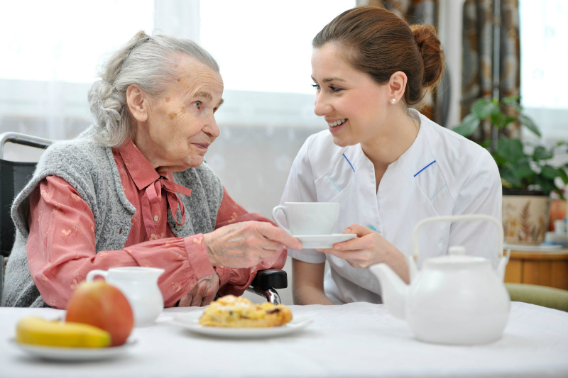 Finding the Right Caregiver in Miami, FL