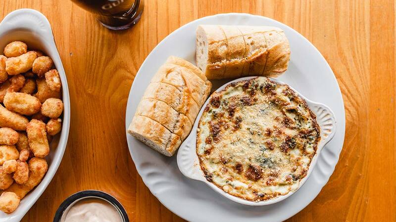 Find the Right Spot for Lunch Near Stillwater