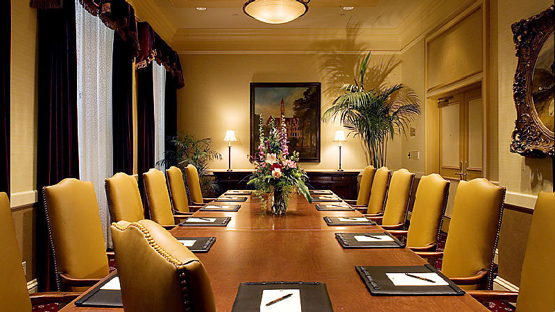 Signs of the Best Hotel Reception Venues in the Twin Cities