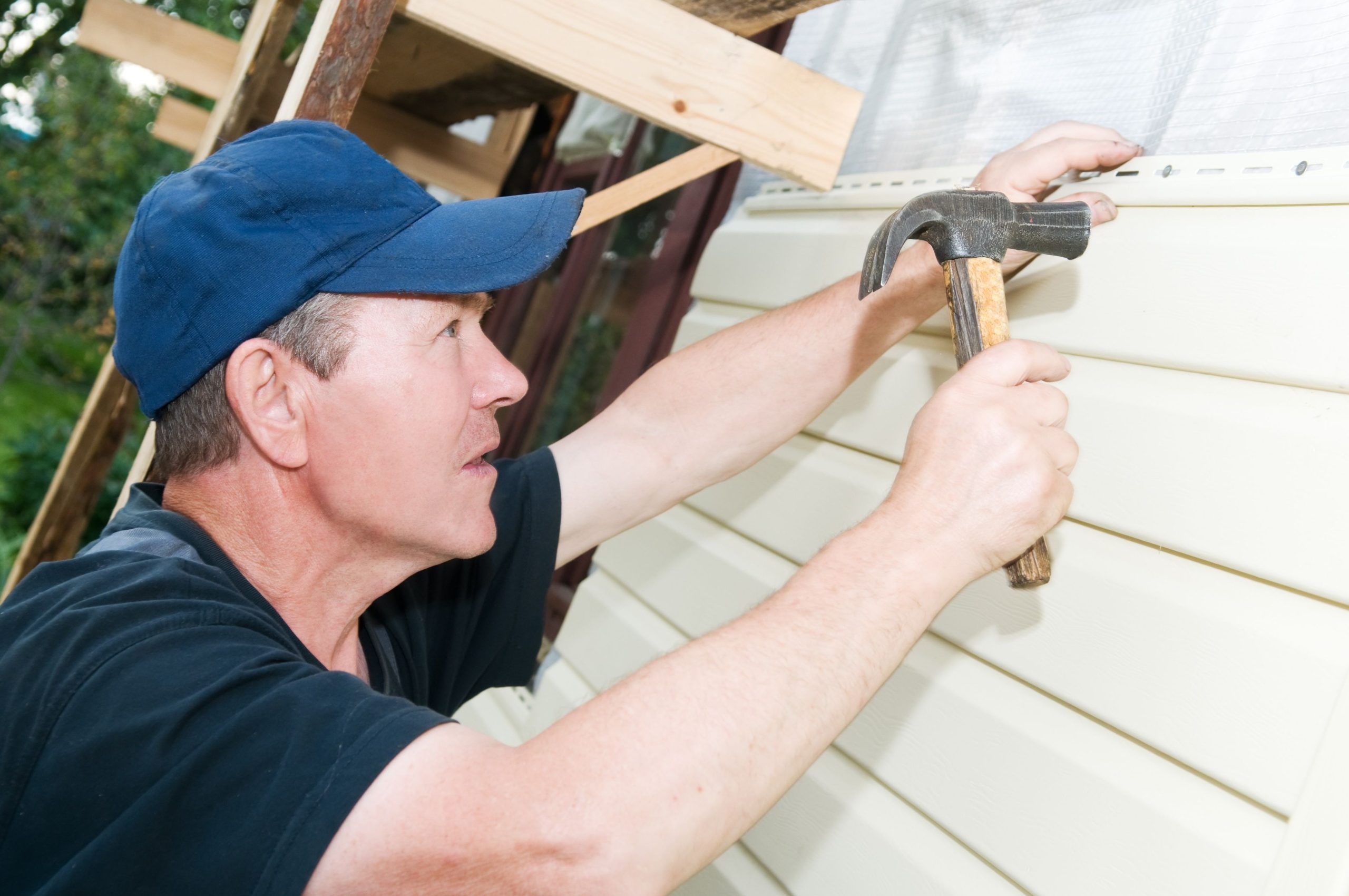 When Is the Best Time of the Year for Siding Installation in Grand Rapids, MI