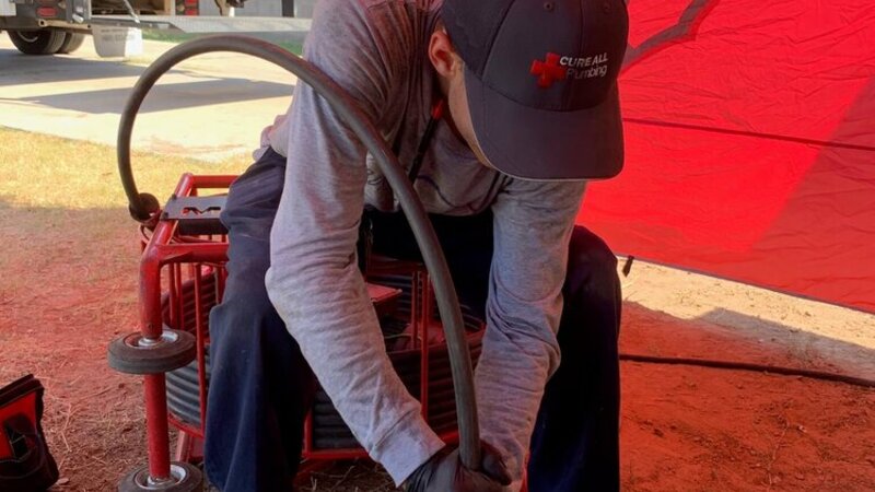 Letting a Plumber Deal with a Clogged Drainage System in Arizona