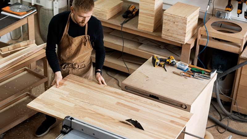 Partnering with Closet Contractors Near Las Vegas