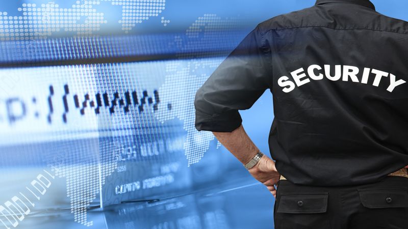 Hiring a Security Guard in Aurora, CO, to Protect Your Business is a Good Option