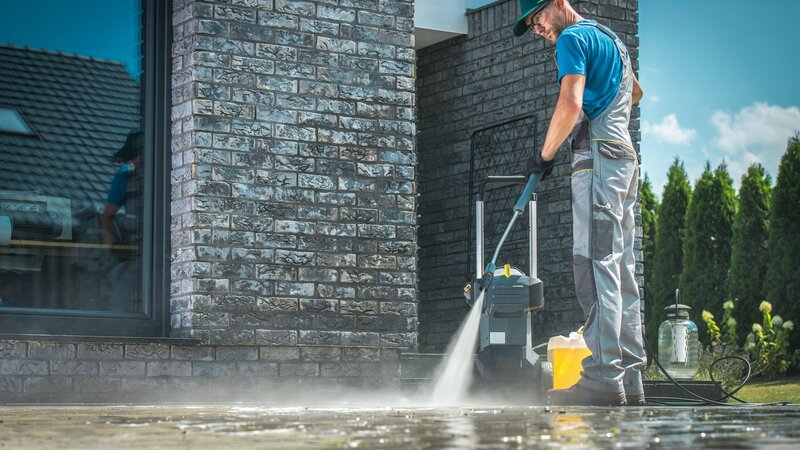 Get a Local Business to Handle Commercial Power Washing in Denver, CO