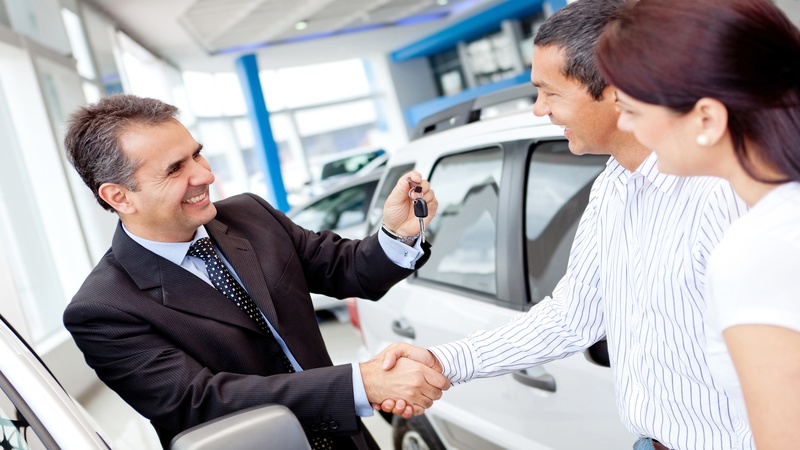 Streamlining Sales With Credit Card Payments For Car Dealers in the Modern Marketplace