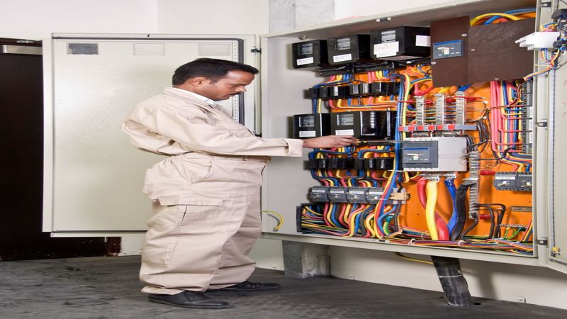 Save on Energy Bills with a commercial industrial electrician Atlanta GA, for your facility