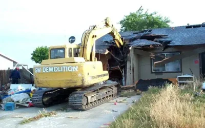 Choosing a Demolition Contractor in Sacramento, CA for Safe Residential Demolition Services