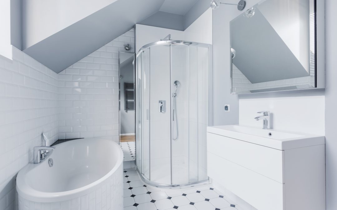 Five Ways Bathroom Remodeling Montrose, CO Improves Everyday Comfort and Functionality