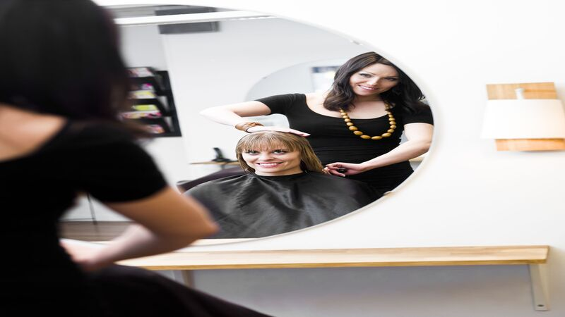 Experience Relaxation and Lasting Results at a Beauty Salon Bonita Springs Locals Love