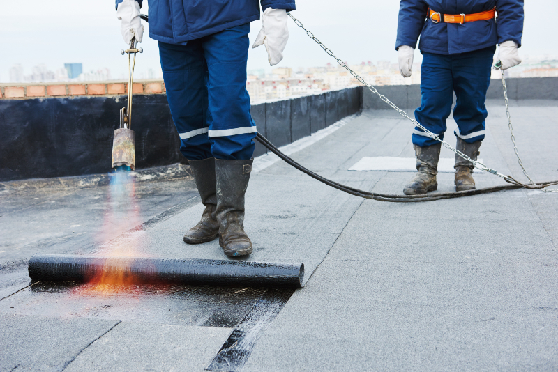Expert Tips from a Leading Commercial Roofer in Charleston SC for Weathering Storms